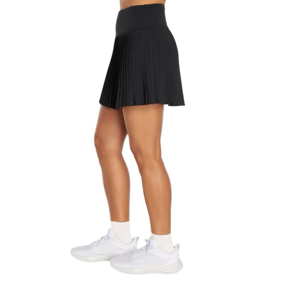 GapFit Women’s Pleated Skirt SZ M, NWT Black - Picture 3 of 16
